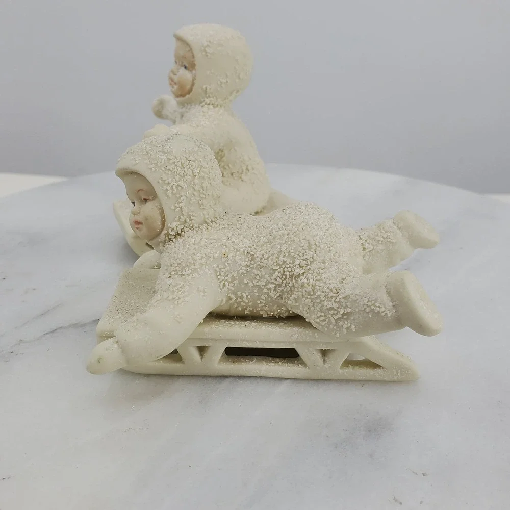 Dept‎ 56 Snowbabies Hold on Tight Give Me A Push Figurines Set of 2 Sledding